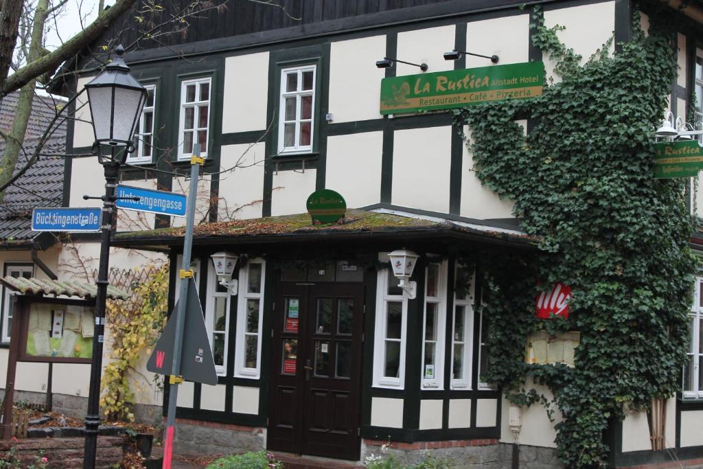 La Rustica Altstadthotel Вернигероде Экстерьер фото